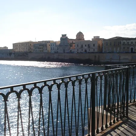 Residenza Levante Bed & Breakfast Syracuse